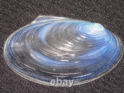 05d46 Old Empty Pocket Art Deco Opalescent Glass Signed VERNON SABINO Shell