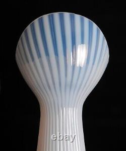 12 MCM UNO WESTERBERG PUKEBERG GLASSWORKS SWEDEN, OPALESCENT RIBBED VASE, c1948