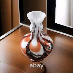 1960 Art In Glass Fiorentina Opaline Glass Vase from Stelvia Vetreria Barbieri