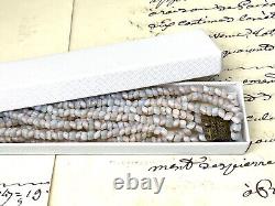 ANTIQUE MILK GLASS NECKLACE Vaseline Opalescent Moonstone Beads MILKY ART DECO
