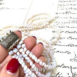 ANTIQUE MILK GLASS NECKLACE Vaseline Opalescent Moonstone Beads MILKY ART DECO
