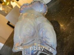 ART DECO OPALESCENT GLASS VASE by Géza Hiecz ETLING France. CIRCA 1925
