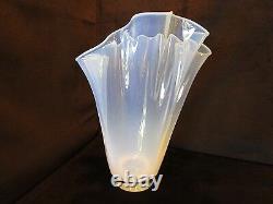 Alicja White Glass Opalescent Handkerchief Vase Poland large 14.75T x 11.5