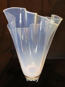 Alicja White Glass Opalescent Handkerchief Vase Poland large 14.75T x 11.5