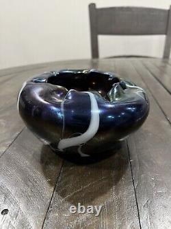 Amethyst Opalescent Threading Swirls Art Glass Handblown Rose Bowl