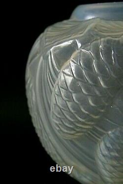 Antique Art Deco Avers Opalescent Glass Vase