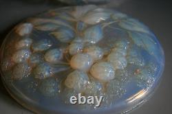 Antique Art Deco Etling Opalescent Glass Box Circa 1930