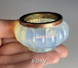 Antique Art Deco Pierre D'Avesn (Girre) French Opalescent Glass Master Open Salt