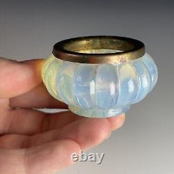 Antique Art Deco Pierre D'Avesn (Girre) French Opalescent Glass Master Open Salt