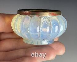 Antique Art Deco Pierre D'Avesn (Girre) French Opalescent Glass Master Open Salt