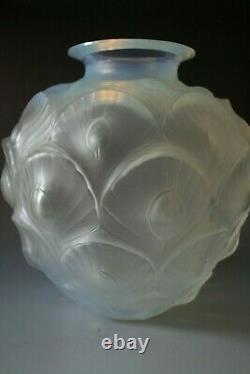 Antique Art Deco Sabino Opalescent Glass Vase Peacock Pattern