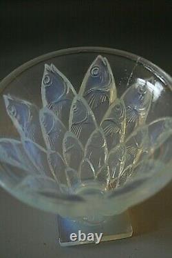 Antique Art Deco Sabino Poissons Opalescent Glass Vase