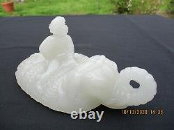 Antique French White Opaline Vallerysthal Portieux Elephant Mahout Covered Box