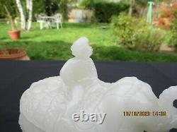 Antique French White Opaline Vallerysthal Portieux Elephant Mahout Covered Box