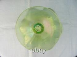 Antique Victorian/Edwardian Uranium Opalescent Green Art Glass Vase 8.4 Y664