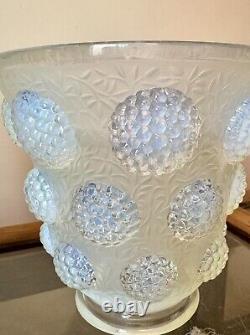 Art Deco Verlys Opalescent Glass Vase Set