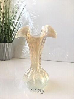 Art Nouveau Bohemian Kralik Opalescent Ruffled Glass Bud Vase Mother Of Pearl