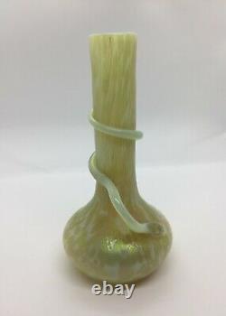 Art Nouveau Opalescent Glass Oil Spot Serpent Vase c. 1905, Rindskopf or Loetz