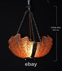 Art deco 3-tinted opalescent glass moulded slip clamshell Odeon pendant light