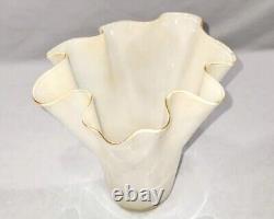 Authentic Vintage 11 Handblown Opalescent Ruffled/Hankerchief Style Vase Dec