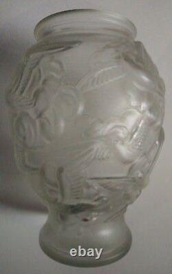 BAROLAC, OPALESCENT GLASS RAISED STYLIZED DOVES, BIRDS CLOUDSl CZECHOSLOVAKIA