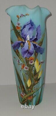 Beautiful Antique Bohemian Hand Painted Opalescent Art Glass Vase Harrach 1354