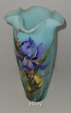 Beautiful Antique Bohemian Hand Painted Opalescent Art Glass Vase Harrach 1354