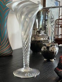 C19th Victorian John Walsh Walsh Iridescent H/Blown Twisted Fluted Vase 21cms