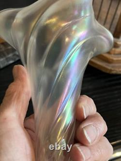 C19th Victorian John Walsh Walsh Iridescent H/Blown Twisted Fluted Vase 21cms