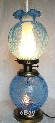 FENTON BLUE OPALESCENT DAISY & FERN GWTW Hurricane Parlor Banquet Lamp RARE