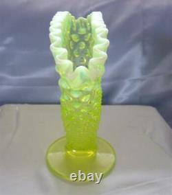 FENTON GLASS40sTOPAZVASELINE OPALESCENT6HOBNAILSCARCEFANVASEMNTVINTAGE