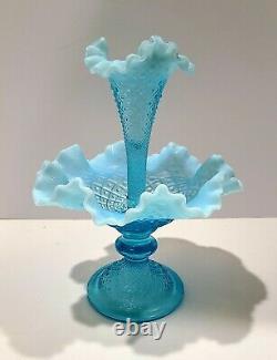 FENTON GLASSMNT&PERFVINTAGE50sBLUE OPALESCENTDIAMOND LACE1 HORN10EPERGNE