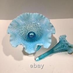 FENTON GLASSMNT&PERFVINTAGE50sBLUE OPALESCENTDIAMOND LACE1 HORN10EPERGNE