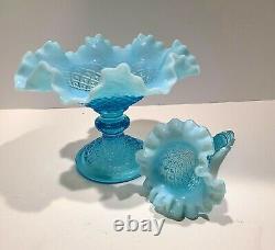 FENTON GLASSMNT&PERFVINTAGE50sBLUE OPALESCENTDIAMOND LACE1 HORN10EPERGNE