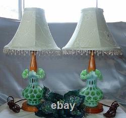 FENTON GLASSVINTAGESRC40sPAIR20LAMP(s)LIME OPALESCENTCOIN DOT+SHADESXLNT