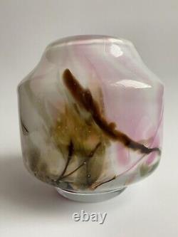 FOSTORIA Signed Hand Blown Art Glass Opalescent Multicolor Vase 6 1/4H RARE