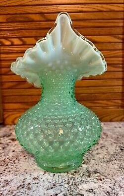 FentonWILLOW GREEN HOBNAIL OPALESCENT JACK-IN-THE-PULPIT VASETulip vase