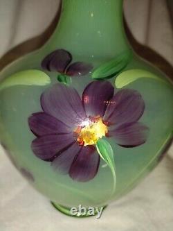 Fenton 2006 Splendor in Glass Opaline on Fern Green Overlay Vase