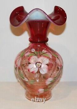 Fenton Art Glass 2004 Gold Treasures Collection Topaz Amberina Opalescent Vase