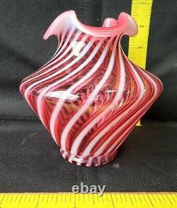 Fenton Art Glass Cranberry Opalescent Optic Swirl Vase Flawless Shape