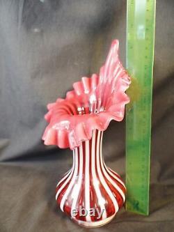 Fenton Beautiful Vintage Cranberry Jack In The Pulpit Vase Opalescent Striped 9