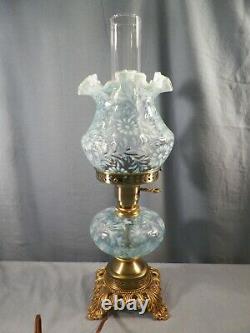 Fenton Blue Opalescent Glass Fern & Daisy Pattern Electric Table Lamp