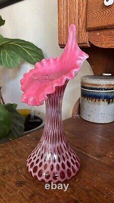 Fenton Cranberry Art Glass Vase-opalescent Jack In The Pulpit Ruffled Crimped