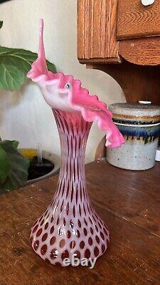 Fenton Cranberry Art Glass Vase-opalescent Jack In The Pulpit Ruffled Crimped