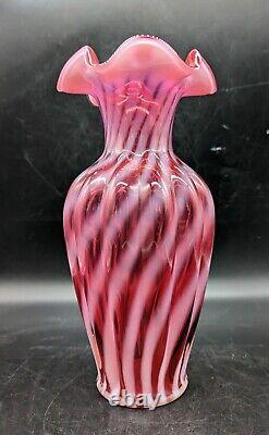 Fenton Cranberry Opalescent Swirl Ribbed 11.25 Ruffled Are Glass Vase
