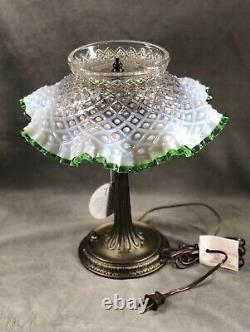 Fenton French Opalescent Emerald Crest Diamond Lace Desk Lamp