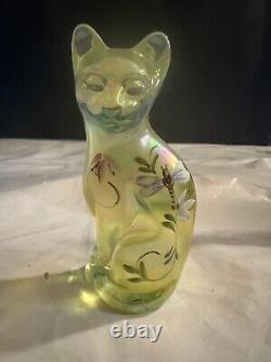 Fenton Glass 2001 Topaz Opalescent Iridized Satin HP Lily Trail Stylied Cat