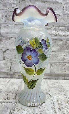 Fenton Heirloom Optics Opalescent Swirl Purple Rim Signed Art Glass Vase 10