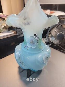 Fenton Opalescent Blue Jack In The Pulpit Vase Crest Ruffle Swirl Flowers Signed