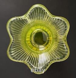Fenton Topaz Vaseline Opalescent CACTUS Vase 6 1/2